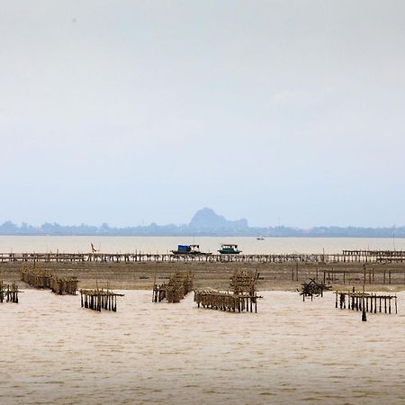 Unicharm Cruise Hotel Hạ Long-öböl Kültér fotó