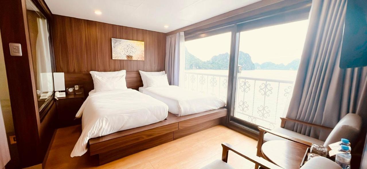 Unicharm Cruise Hotel Hạ Long-öböl Kültér fotó